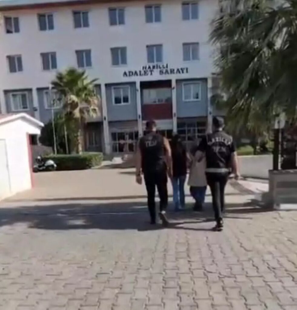 feto uyesi kadin nazillide yakalandi kdZpnRUc