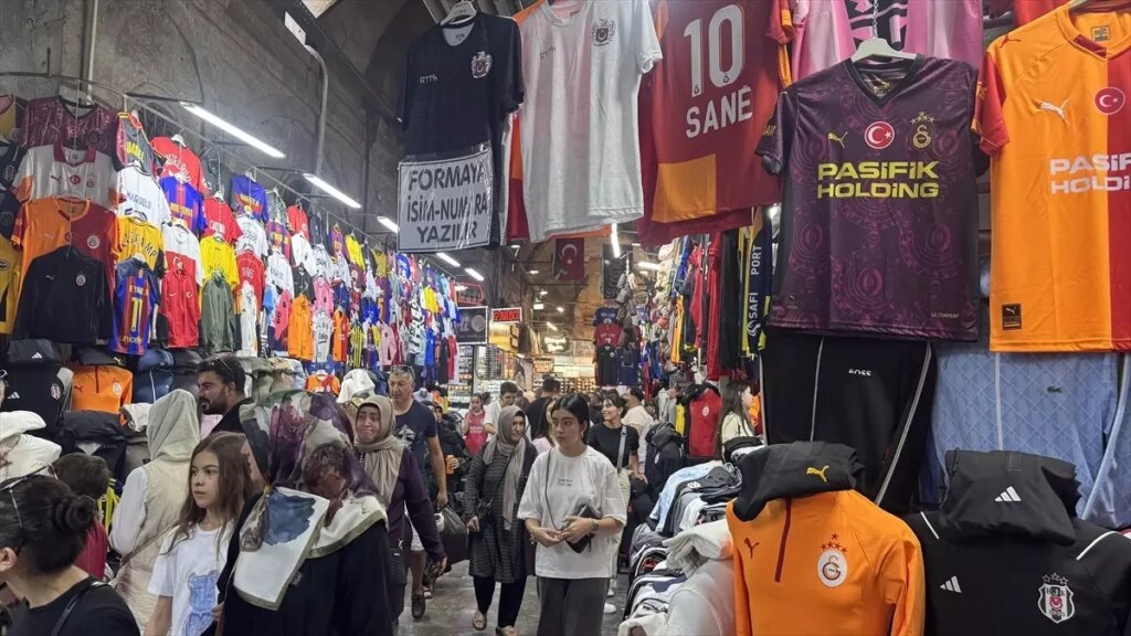 gurbetciler kayseri kapali carsiyi tercih ediyor 2nNPDsaK