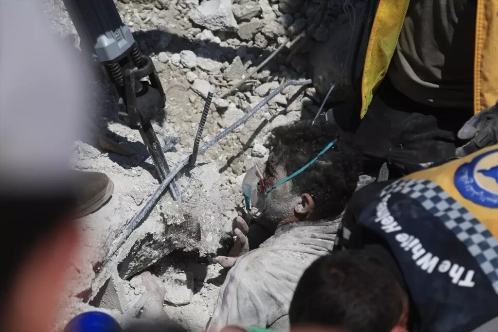 halepte bina coktu 3 olu 8 yarali 4EtbsDzm