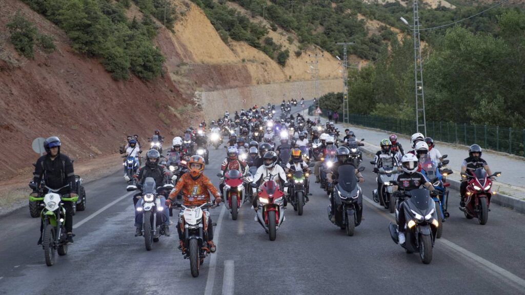 tuncelide mamekifest etkinlikleri kapsaminda motosiklet turu yapildi RHDlb9VE