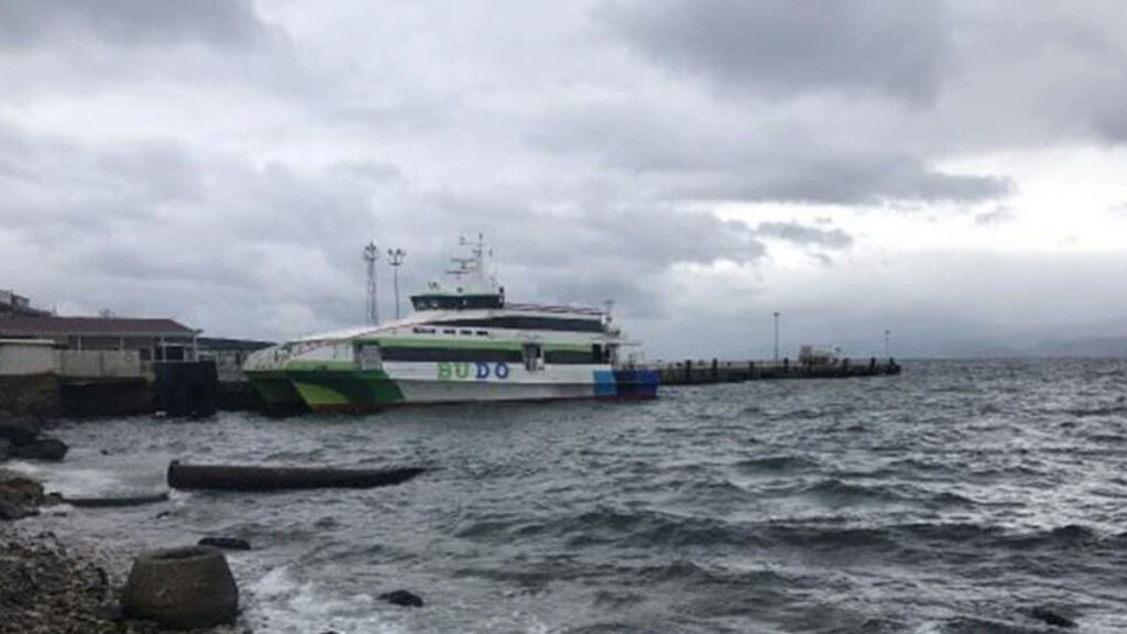 aksam vakti yola cikacaklar dikkat budo seferlerine olumsuz hava engeli knBELUFY