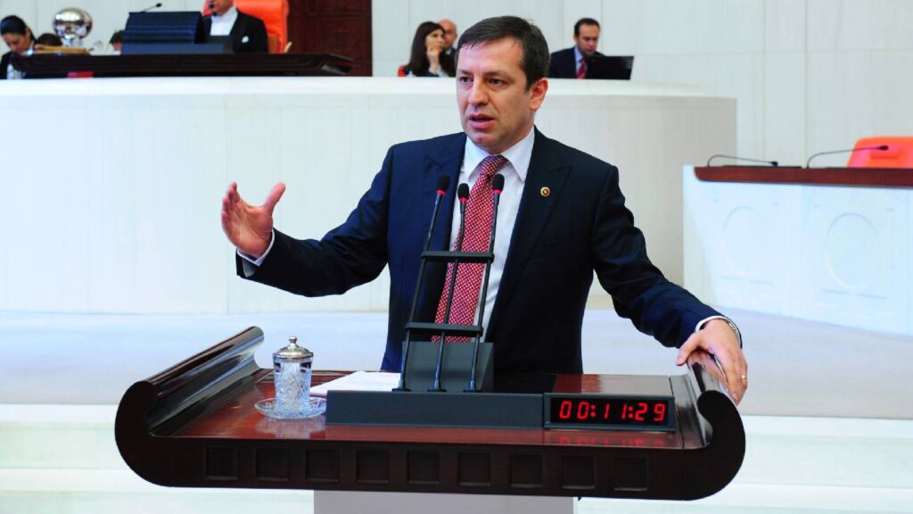 CHP’li  Türeli’den “Sayıştay” tepkisi: Raporları sansürlü geliyor, kamu zararı Meclis’ten gizleniyor