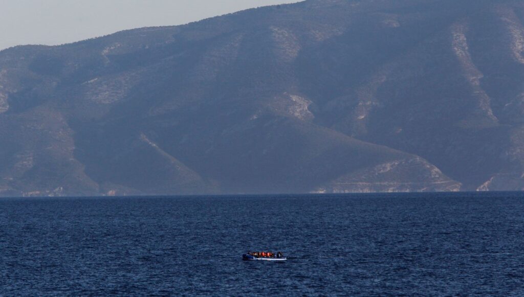 esek adasinda bir kadin gocmenin cansiz bedeni bulundu 5VFs5gJ7