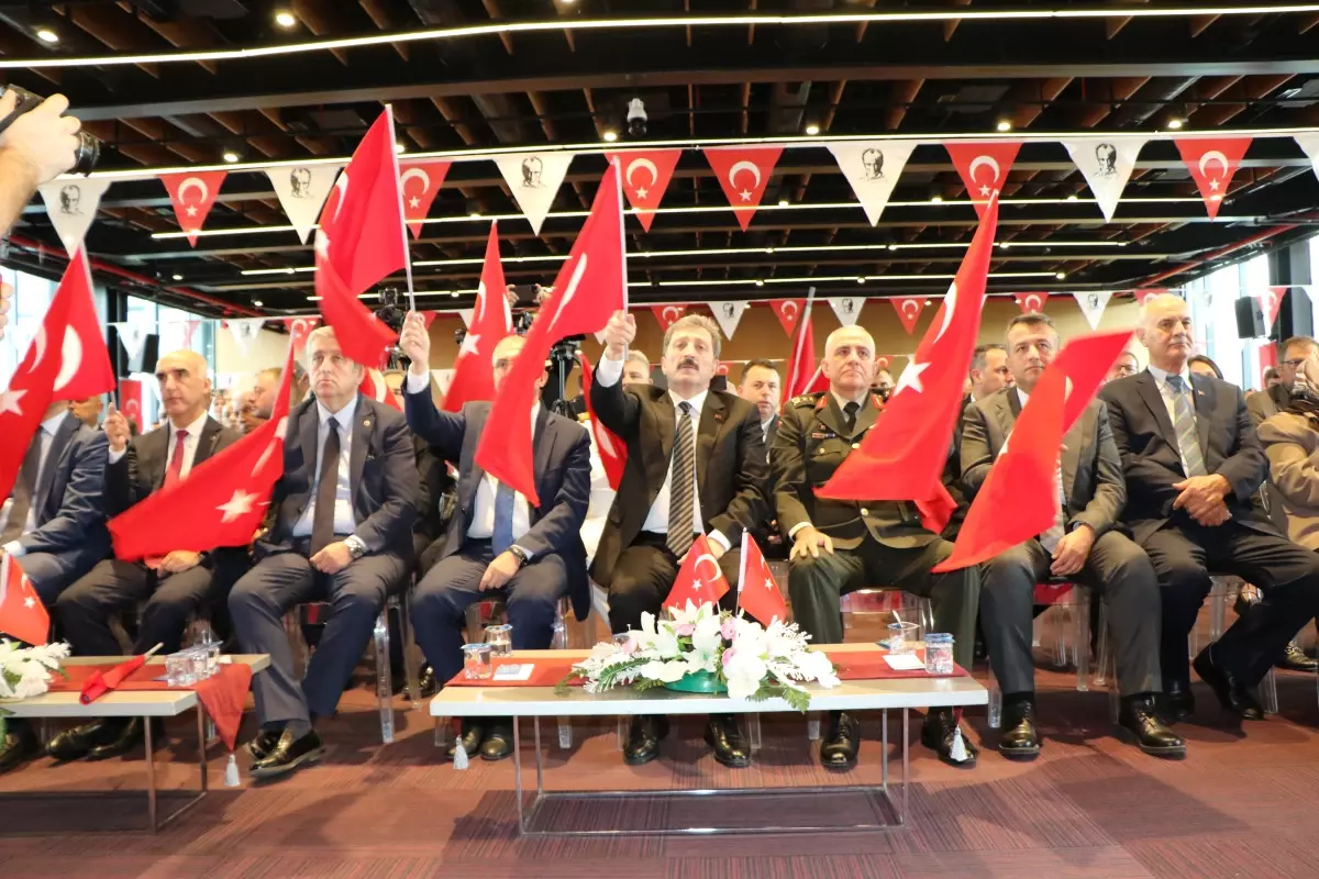 samsundaki torenlere tekerlekli sandalyesiyle katilan 87 yasindaki kore gazisine vefa iAM17ZcY