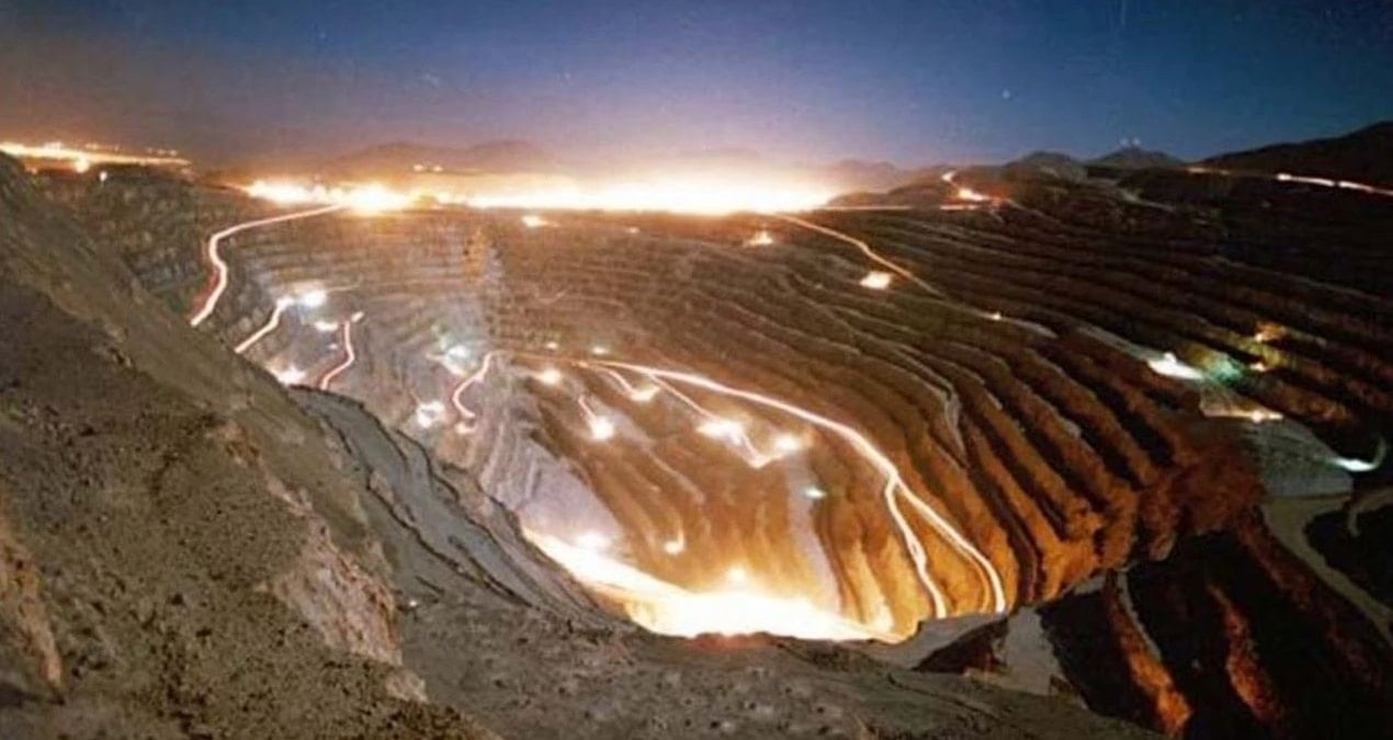 ulkede 43 milyon tonluk rezerv bulundu artik tum dunya ellerine bakacak gX7kDSQV