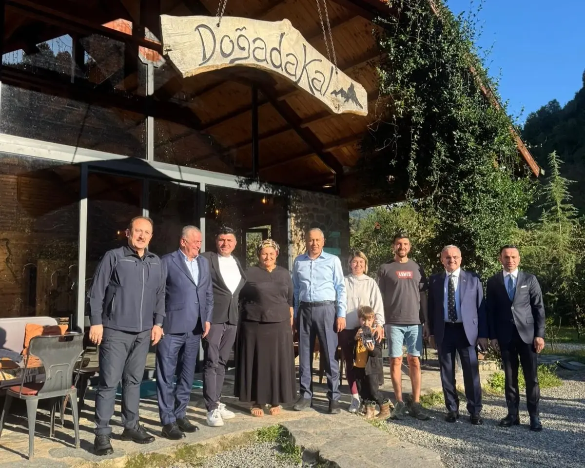 icisleri bakani yerlikaya ve bakan yardimcisi karaloglundan dogadakala ziyaret QzsdGLK9.jpg