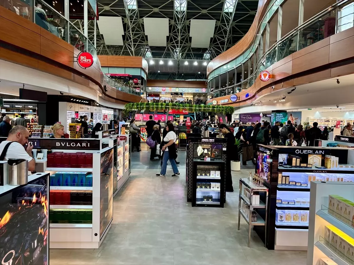sabiha gokcende duty free alani yenilendi e1s1yDiW.jpg
