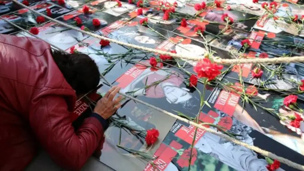 sol partiden 10 ekim gar katliami aciklamasi bu karanligi yenecegiz 1tdMKSR8