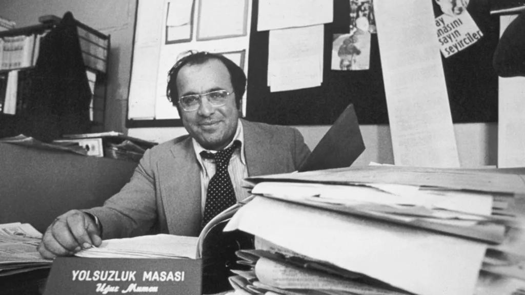 Gazeteci ne yapar, ne yapmaz? Uğur Mumcu anlatıyor