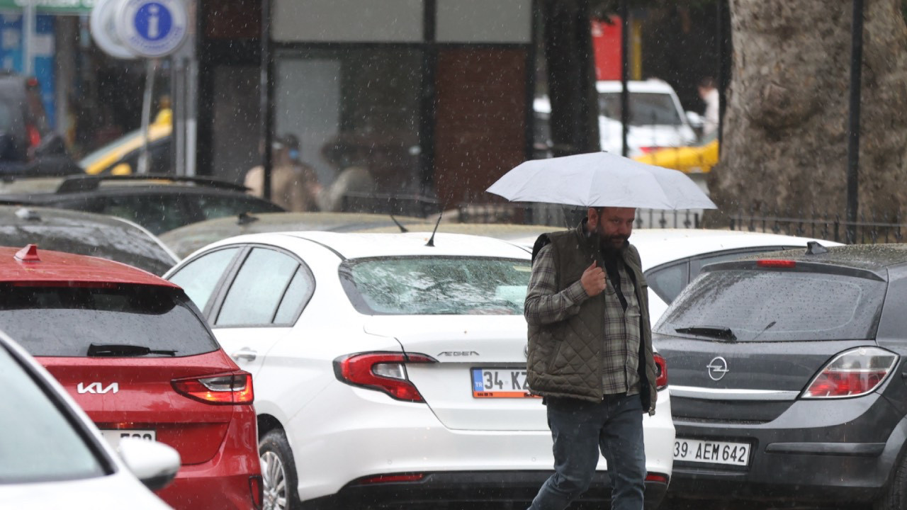 Kırklareli’de Şiddetli Yağmur Hayatı Olumsuz Etkiledi