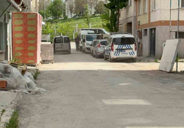 eskisehirde-supheli-olum-31-yasindaki-genci-babasi-evde-hareketsiz-buldu-veLVyD3C
